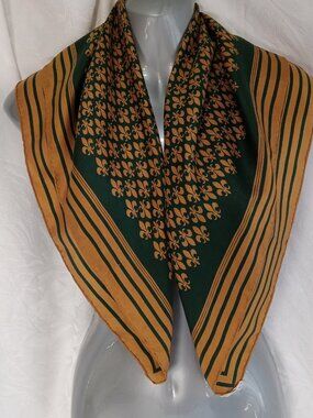 Vintage 1960s Desco Scarf Made In Japan 100% Silk Green Gold Fleur de Lis